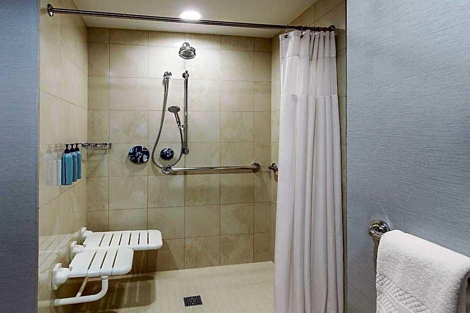 Courtyard By Marriott Times Square West Hotel 3*