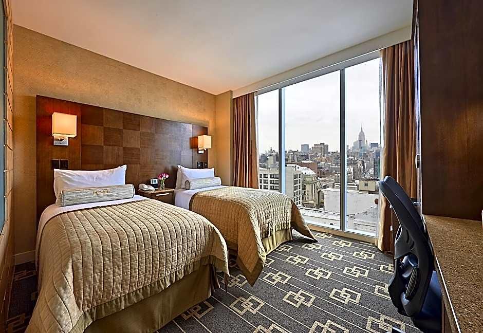 Wyndham Garden Chinatown Hotel New York