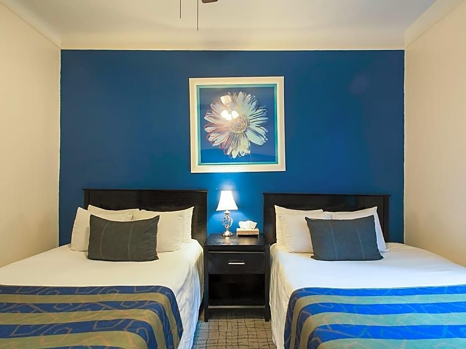 Hostel Royal Park