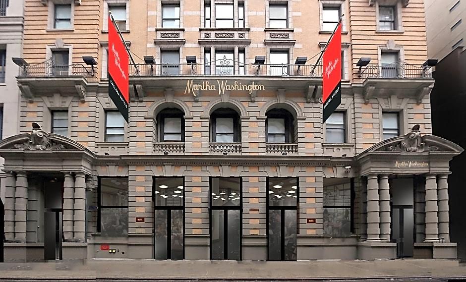 The Redbury Hotel 4*