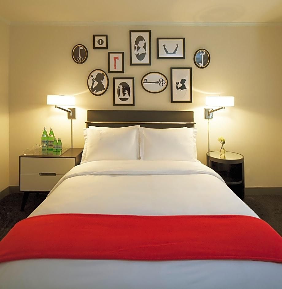The Redbury 4*