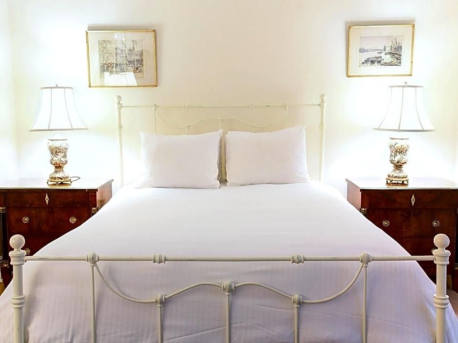 Hotel Roger Smith