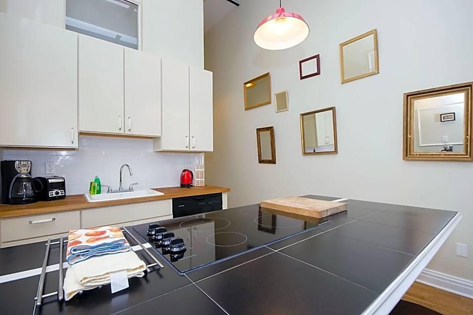 Hotel The Box House (adults Only) 4*