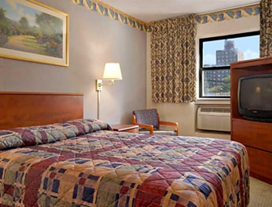 Super 8 By Wyndham Long Island Lga 2* New York