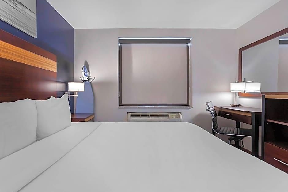 Hotel Avion Near Lga Airport, An Ascend Collection