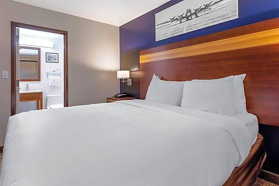Hotel Avion Near Lga Airport, An Ascend Collection New York