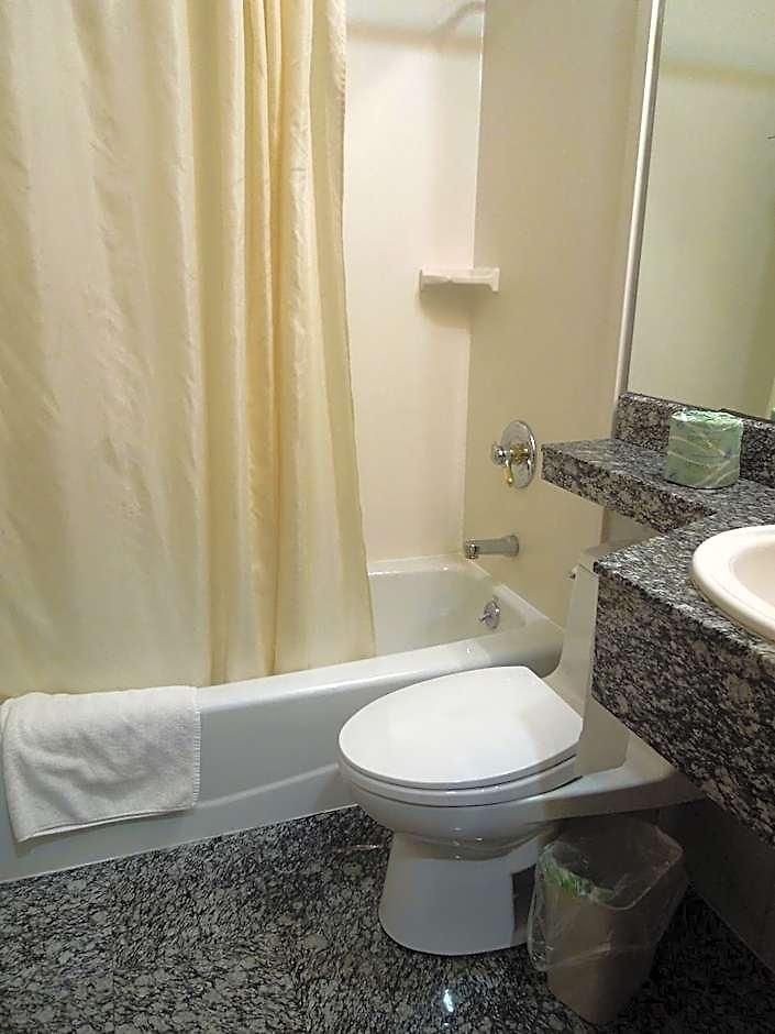 Red Carpet Brooklyn Motel 2*