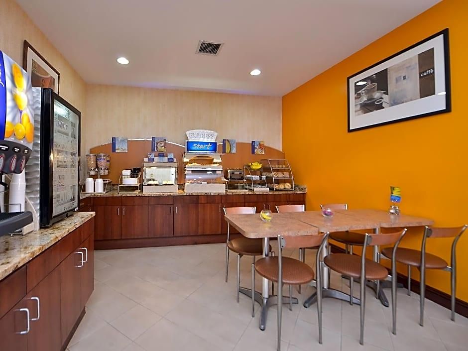 Express Laguardia Airport, An Ihg Hotel New York