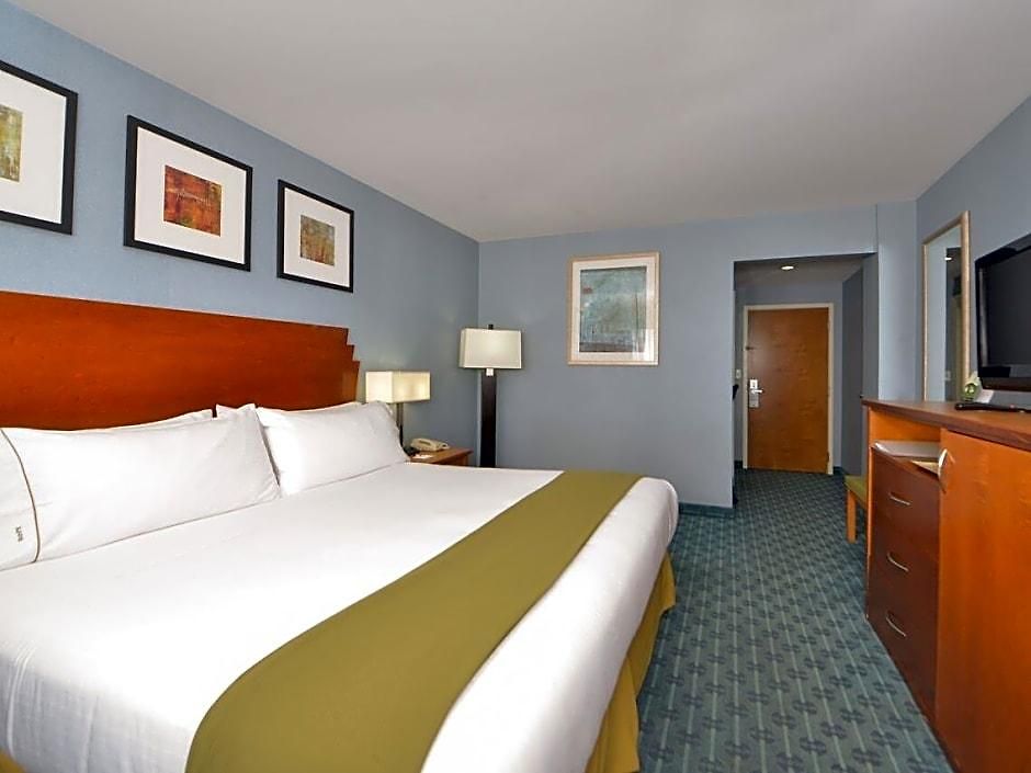 Express Laguardia Airport, An Ihg 3*