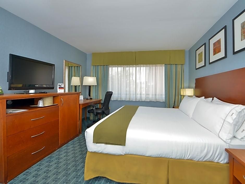 Express Laguardia Airport, An Ihg 3*