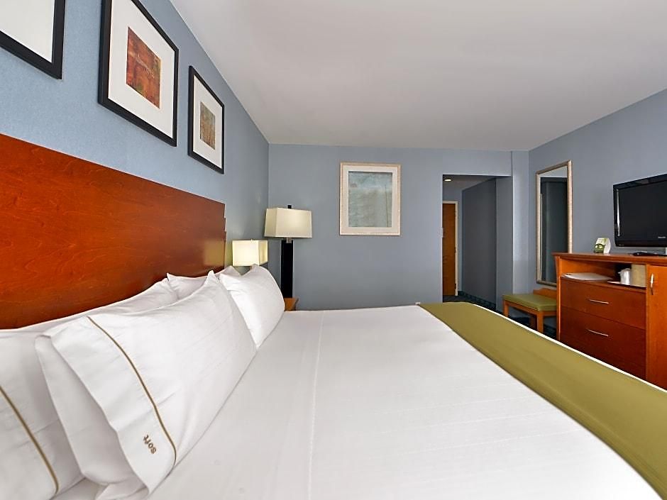 Express Laguardia Airport, An Ihg Hotel 3*