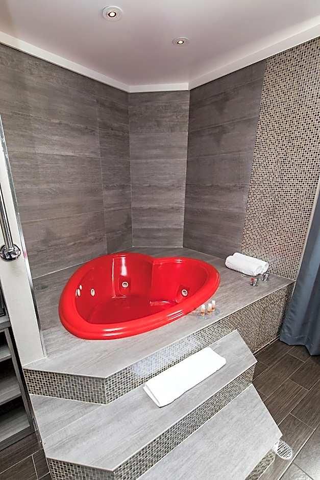 Ramada By Wyndham Bronx Hotel New York