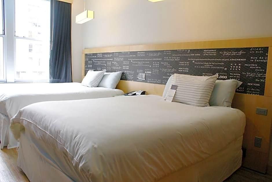 Tryp By Wyndham Times Square - Midtown Hotel