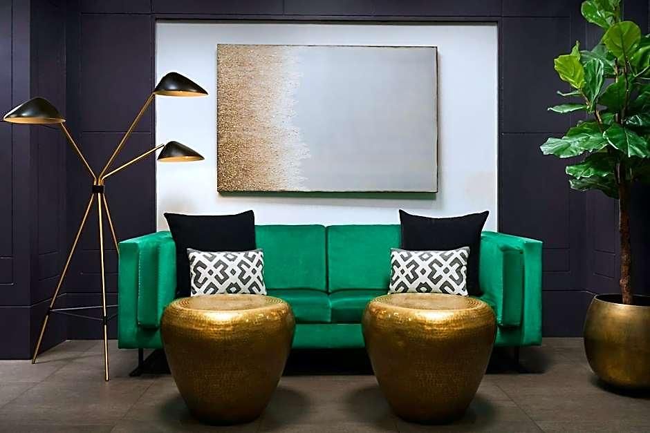 Hotel Courtyard Manhattan/times Square 3*
