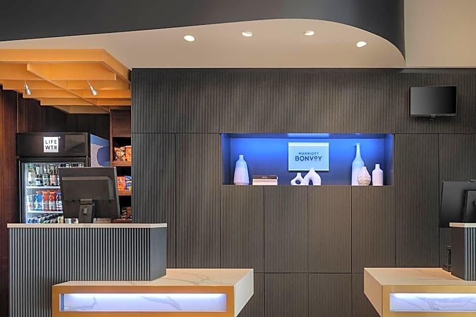Courtyard By Marriott Manhattan / Soho Hotel New York
