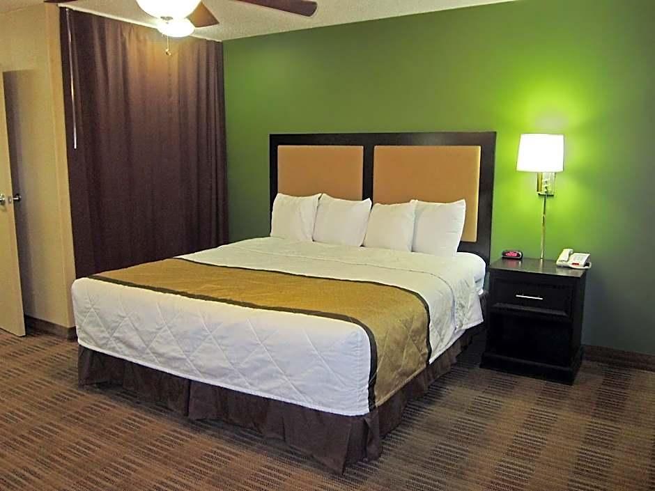 Hotel Extended America - - Laguardia Airport New York