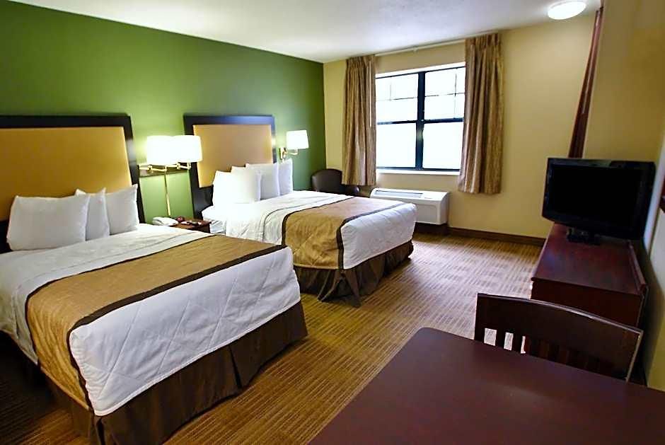 Hotel Extended America - - Laguardia Airport New York
