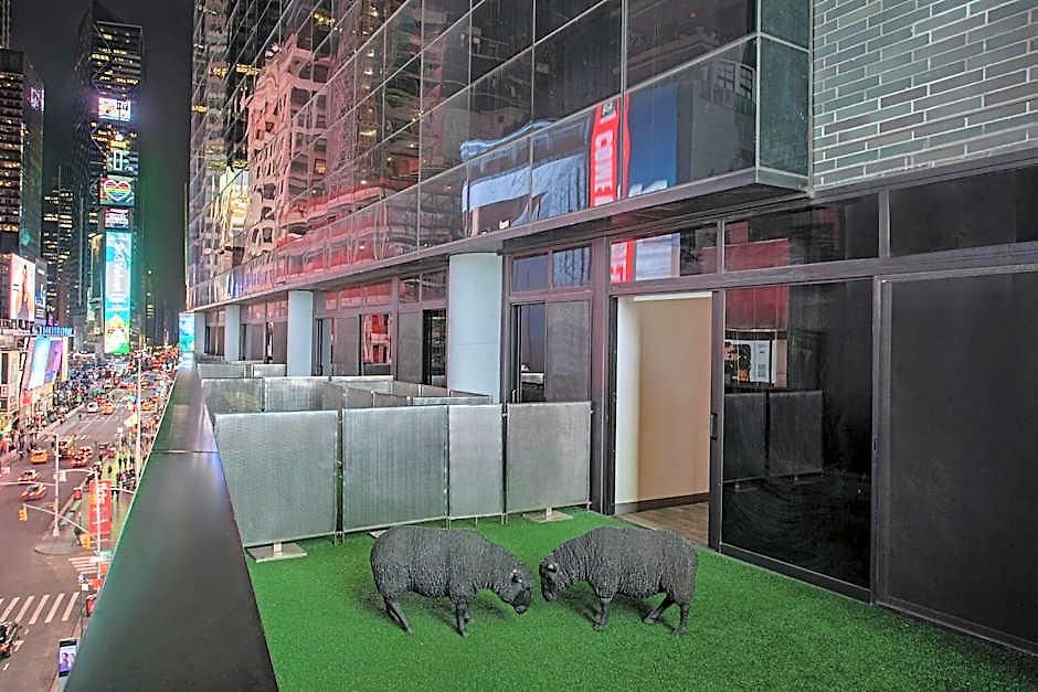 Renaissance Times Square By Marriott 4*