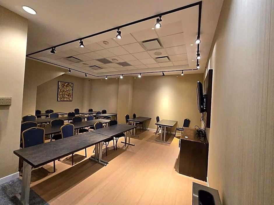Hotel Aloft By Marriott Brooklyn New York