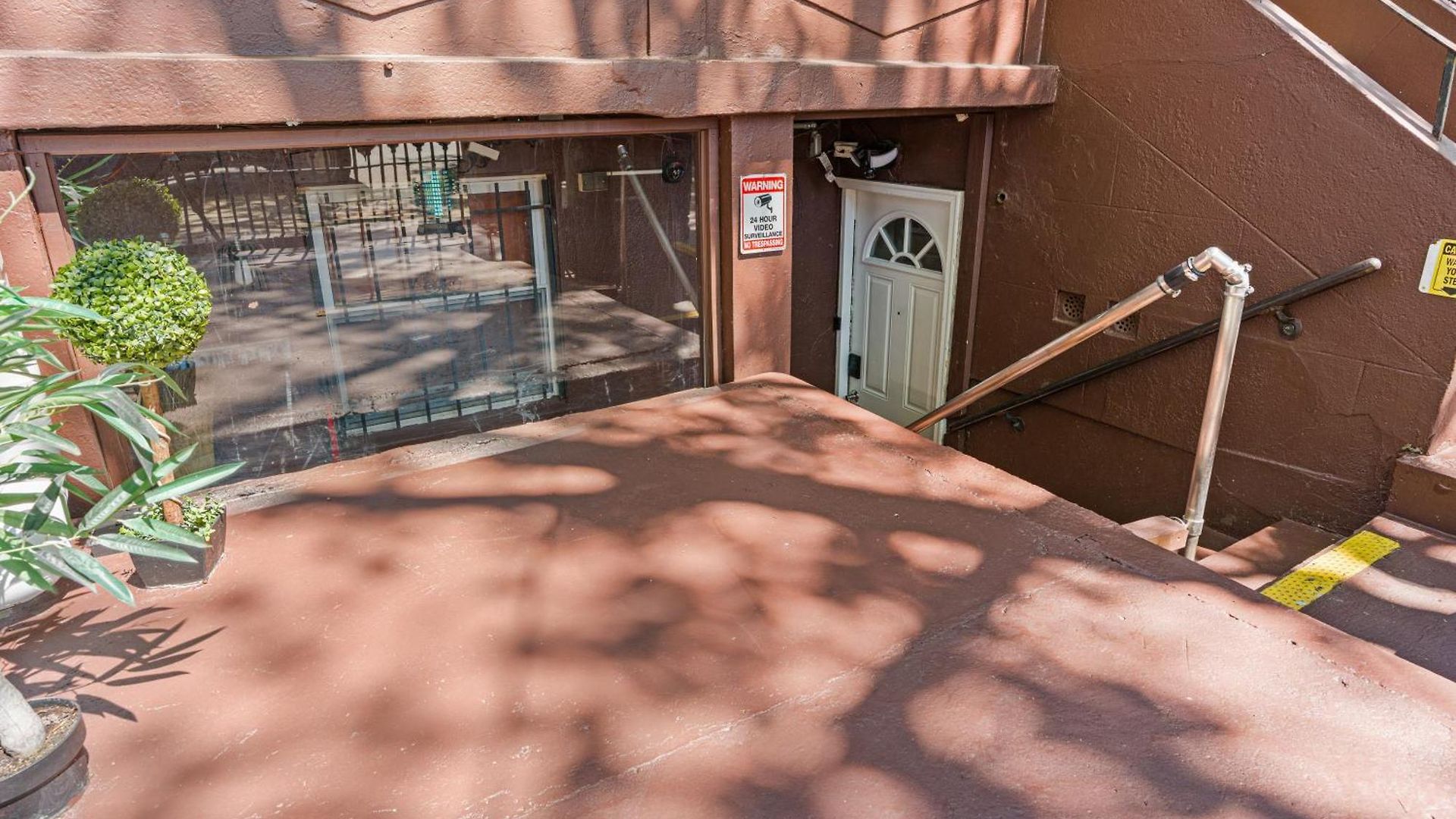 Apartment Elegant 2 Bedroom W Modern Amenities