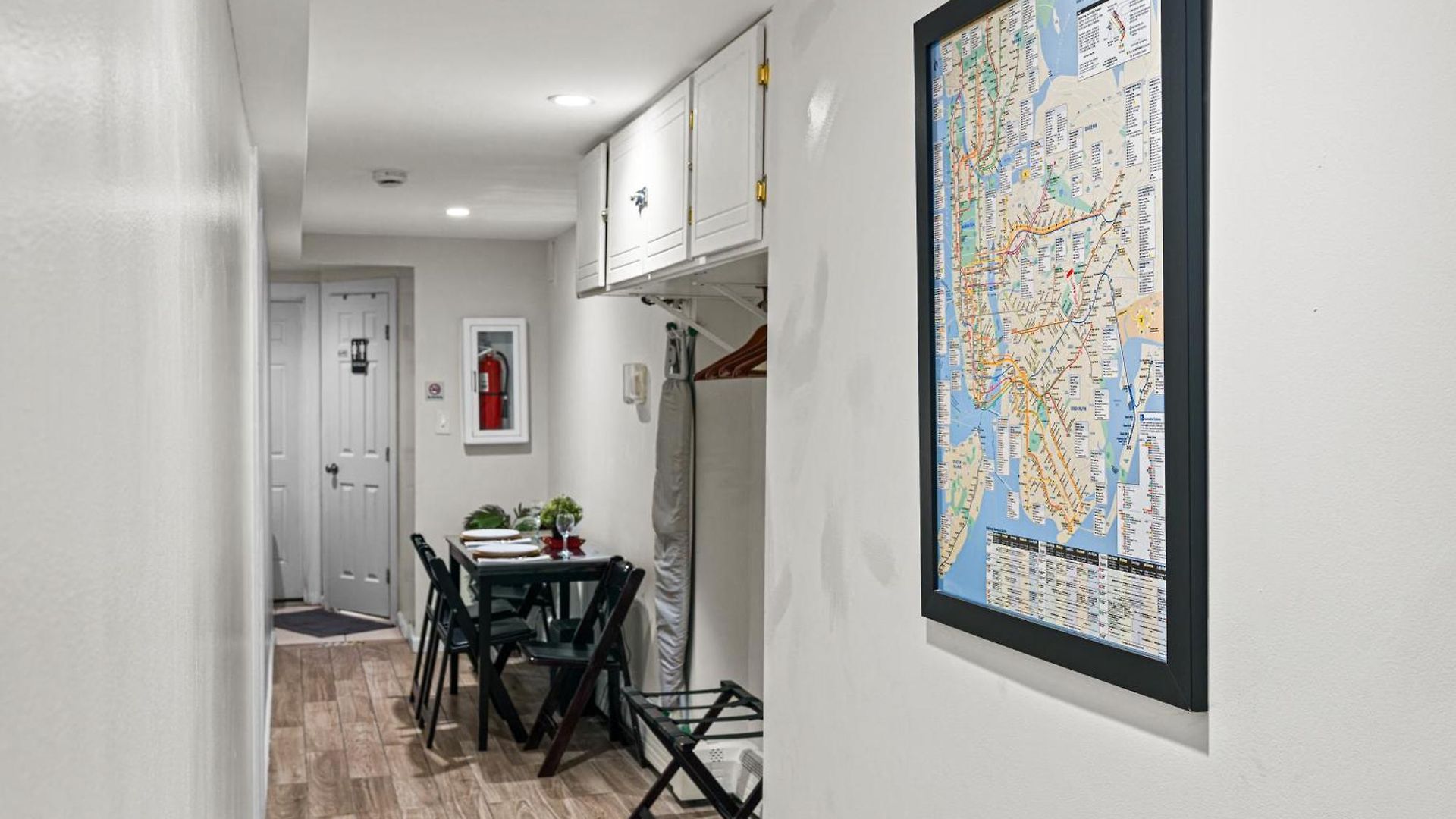 Apartment Elegant 2 Bedroom W Modern Amenities *