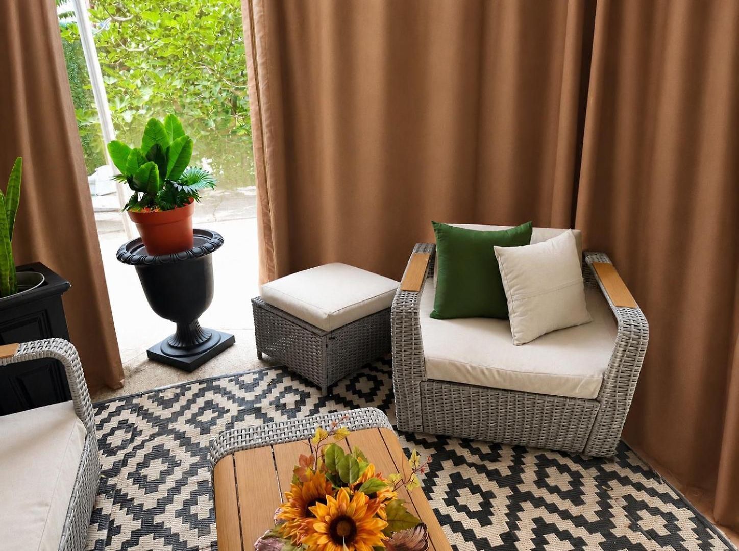 Spacious Comfy In Cozy Classy Duplex Guest house 2*