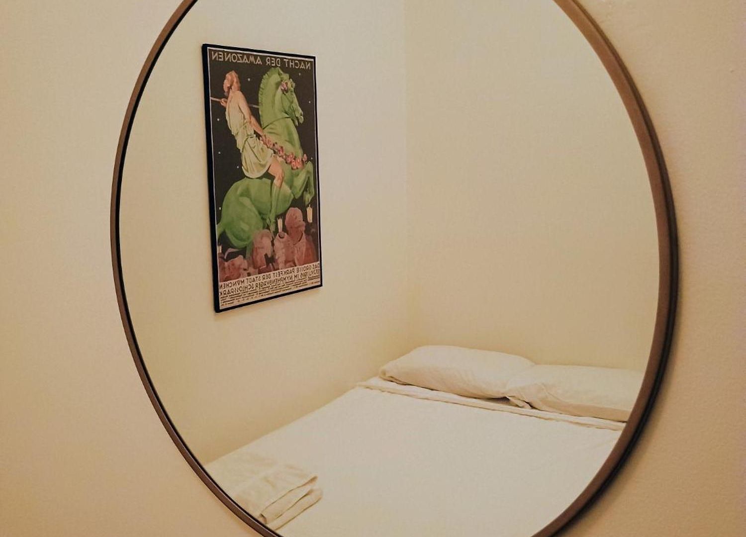 Lamartine Chelsea Hostel New York