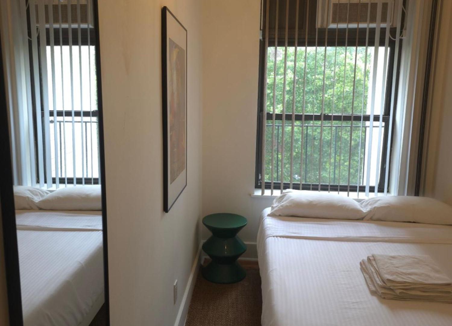 Lamartine Chelsea Hostel