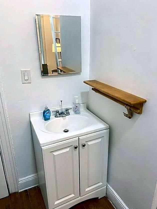 Inn Private With Shared Bath On Union Square 11