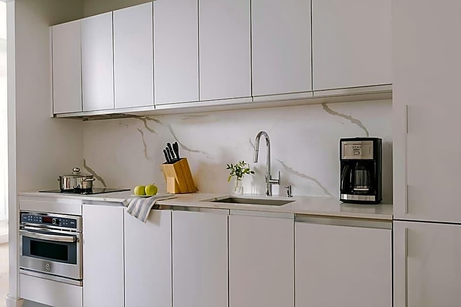 Sonder By Marriott Bonvoy Battery Park Financial District 4* New York