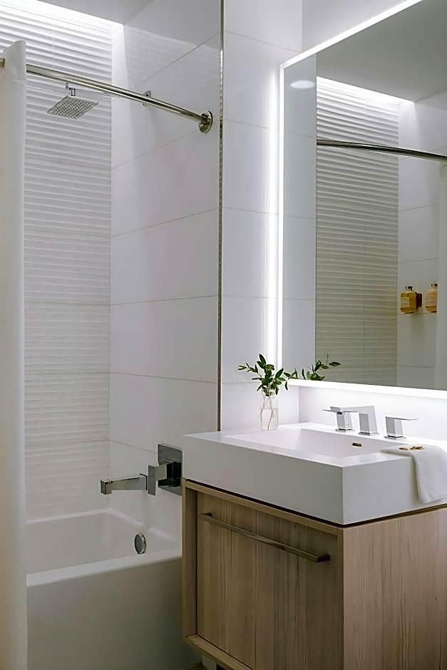 Sonder By Marriott Bonvoy Battery Park Financial District 4* New York