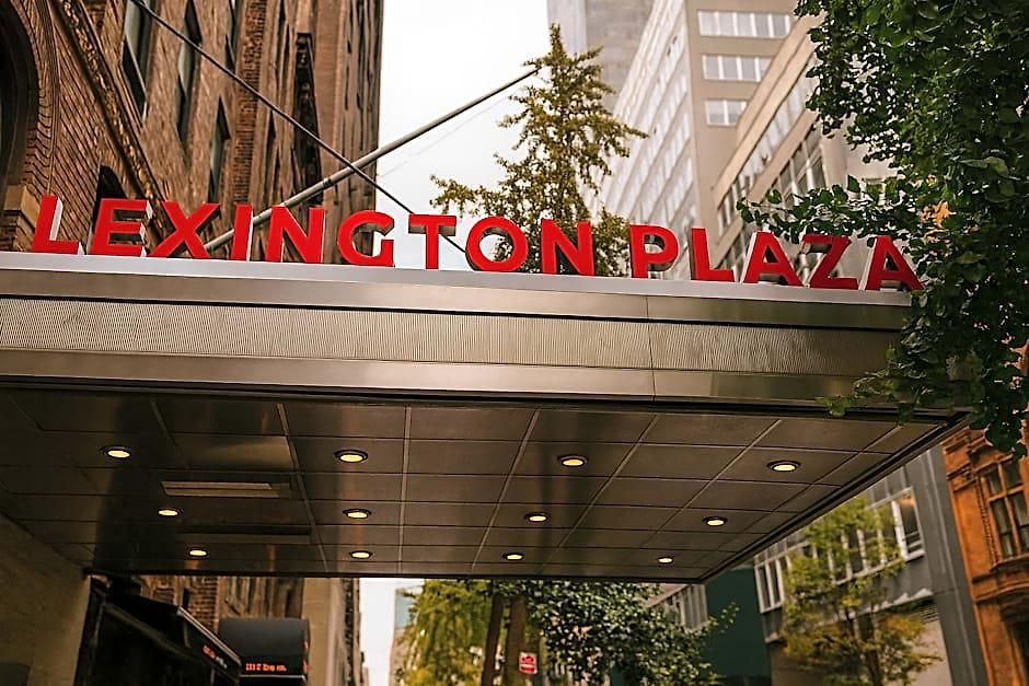 Lexington Plaza Hotel 4*