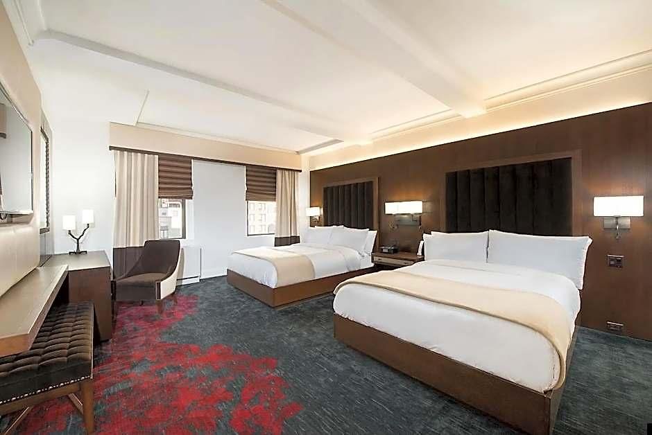 Hotel Lexington Plaza 4*