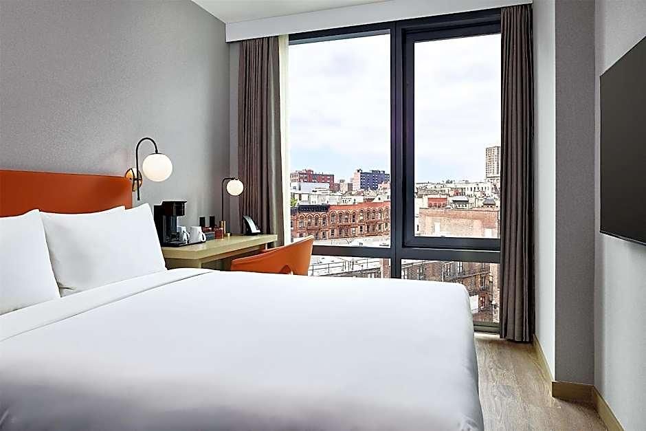 The George Manhattan, Tapestry Collection By Hilton