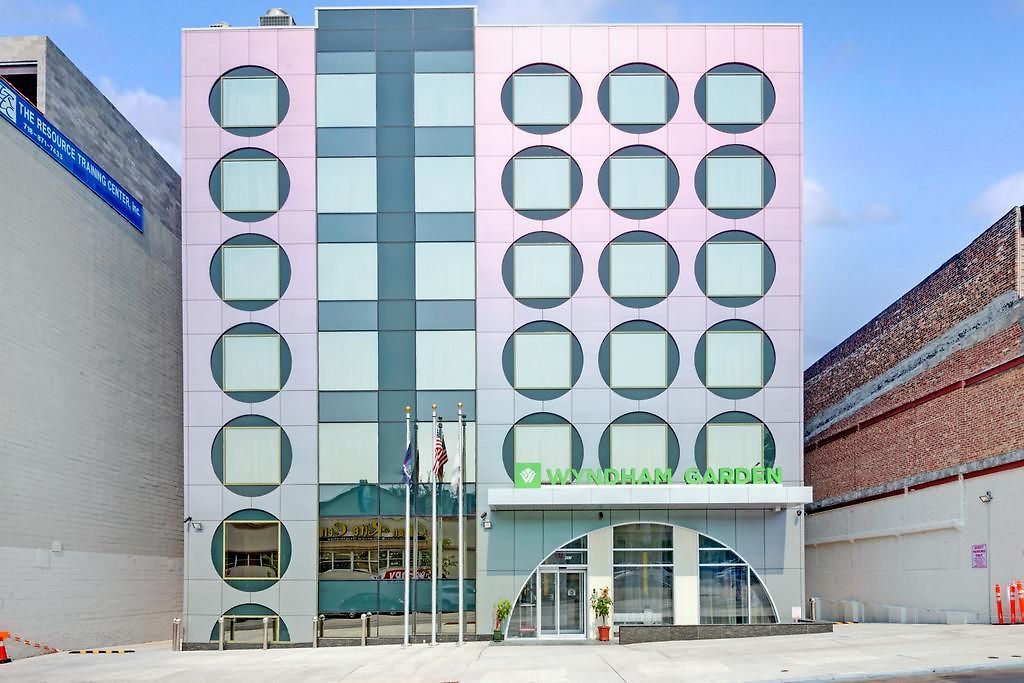 Wyndham Garden Brooklyn Sunset Park 4*