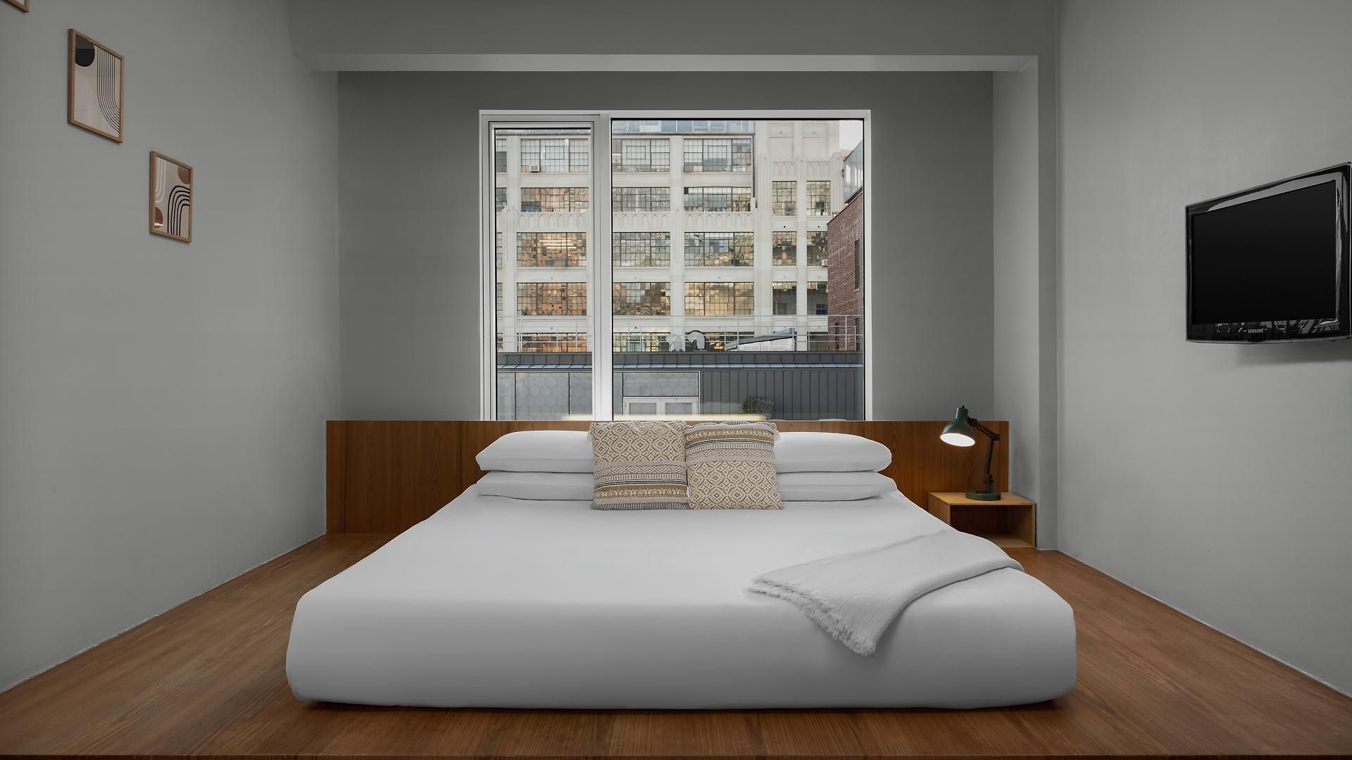 Alameda, Highline Hotel 4*