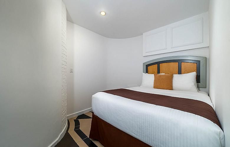 Hotel Mulberry