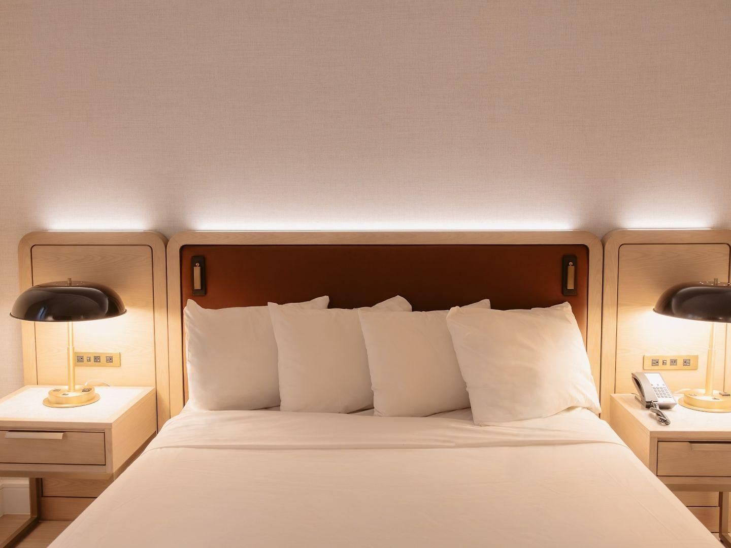 Hotel Aura Times Square
