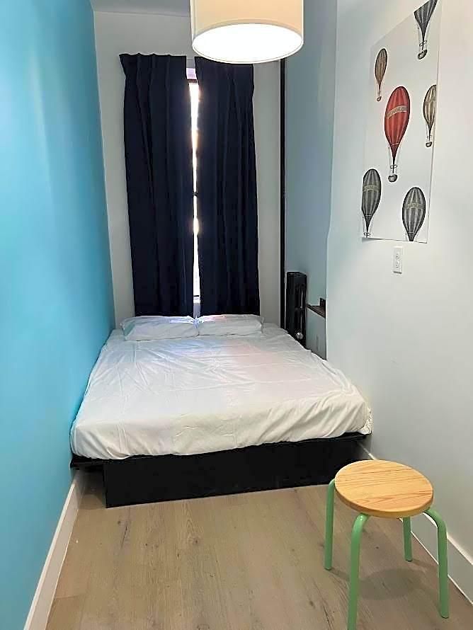 East Harlem Hostel New York