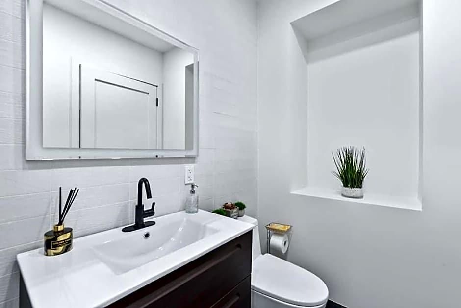 Notch 2br 2ba Minutes To Park New York