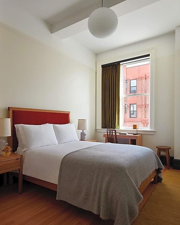 Nine Orchard 4* New York
