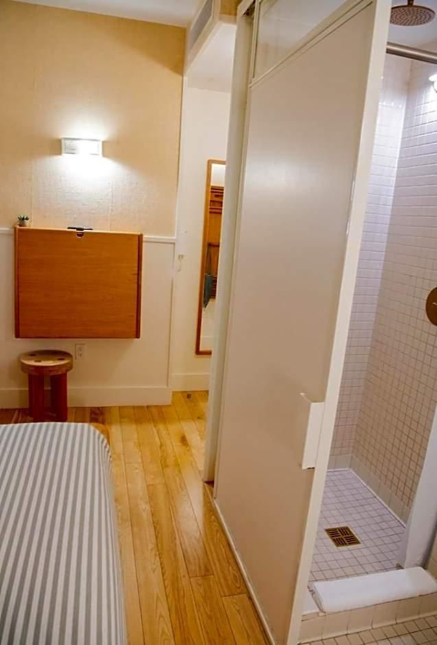 Hotel Untitled At 3 Freeman Alley 4*