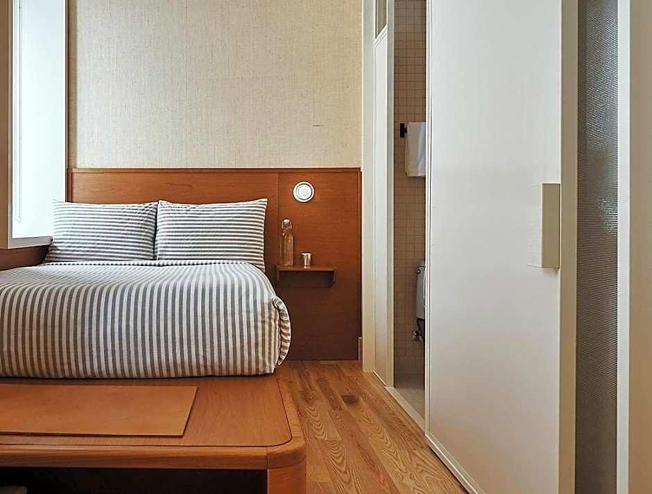 Hotel Untitled At 3 Freeman Alley 4*
