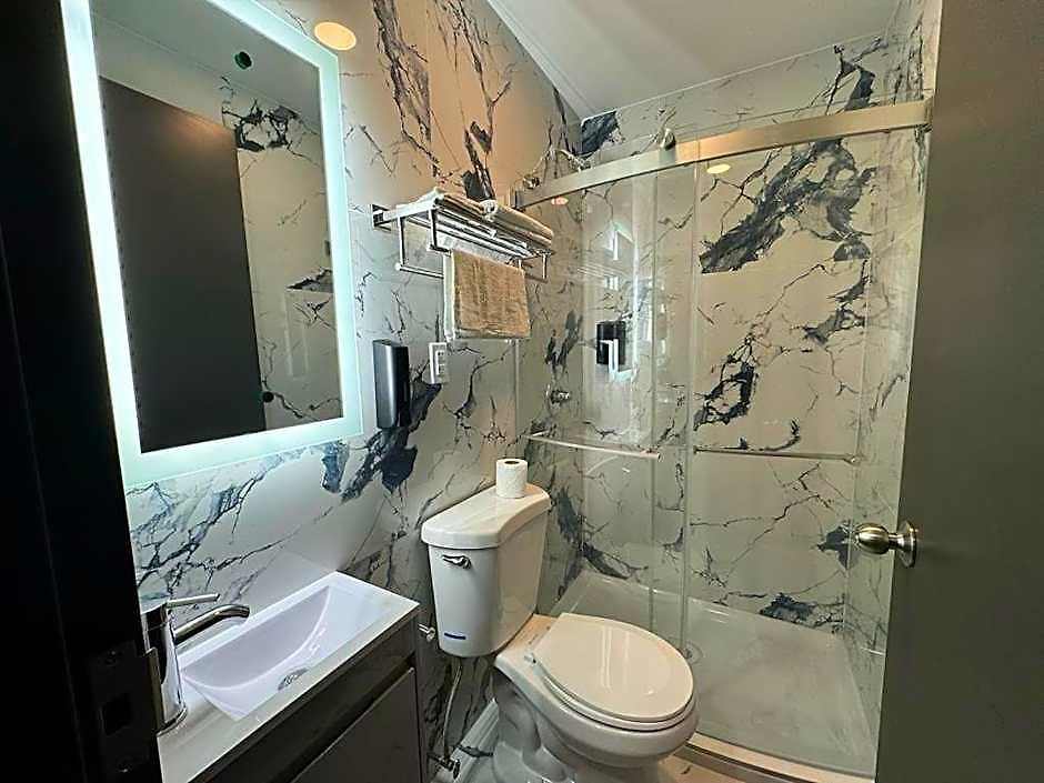 Hotel Moon Brooklyn
