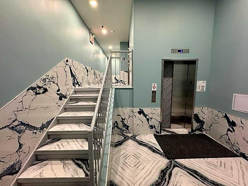 Hotel Moon Brooklyn 3*