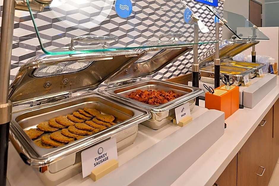 Hotel Express & Bronx - Barnabas Area By Ihg New York