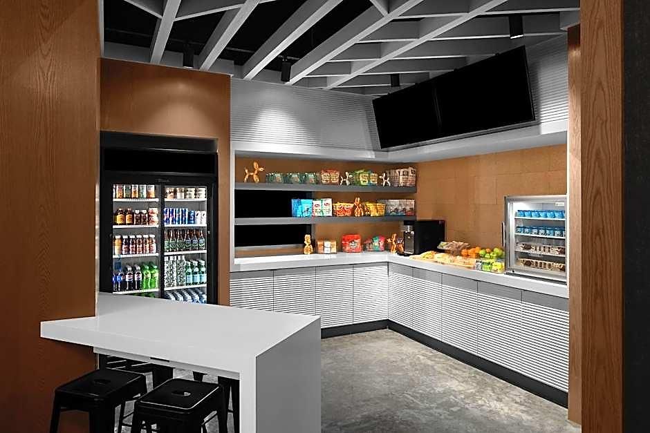 Aloft By Marriott Chelsea