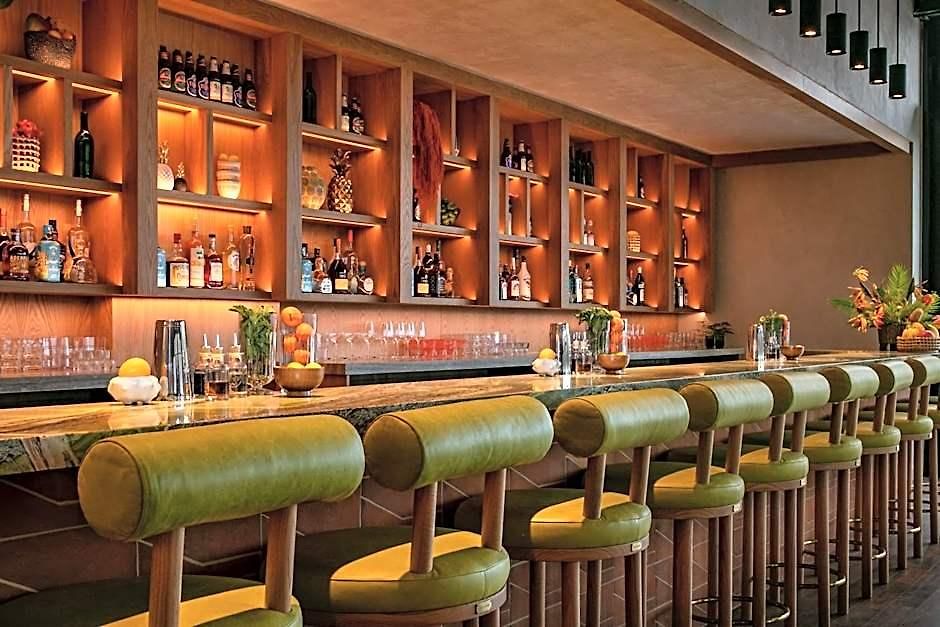 Moxy Brooklyn Williamsburg