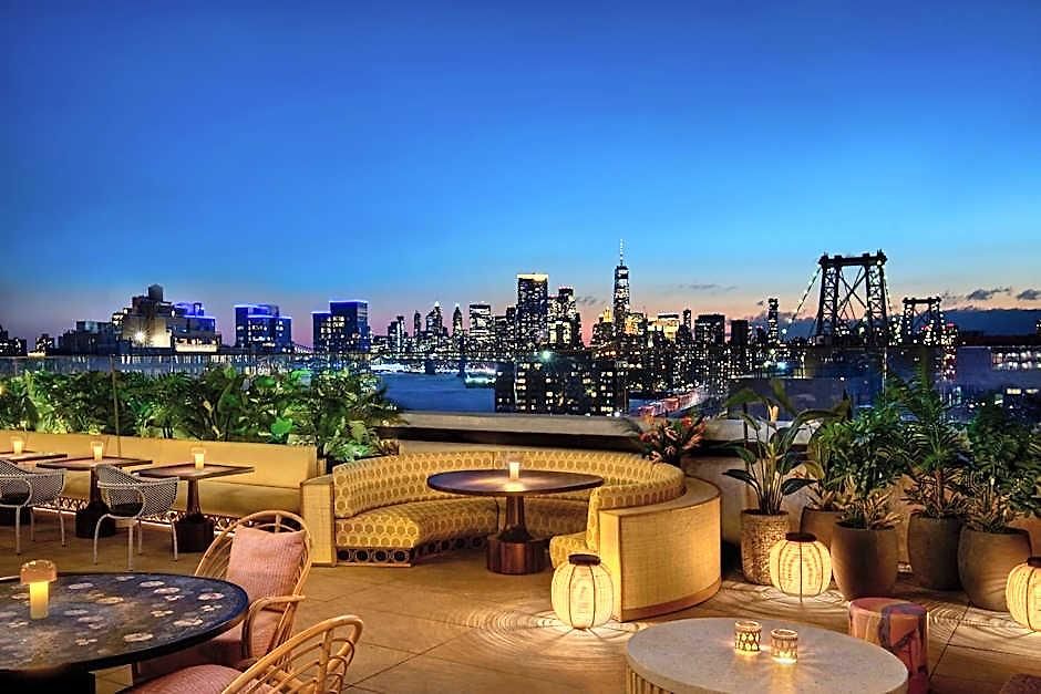 Moxy Brooklyn Williamsburg Hotel New York
