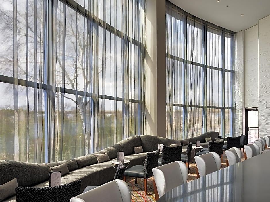 Hotel Crowne Plaza Jfk Airport City, An Ihg New York